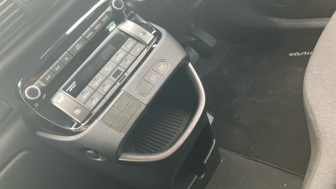 Hyundai INSTER 85kW 01 49kWh 5dr Auto Electric Hatchback - Image 13